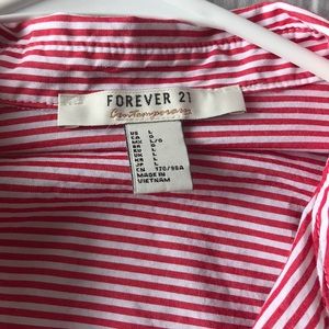 Striped cropped blouse